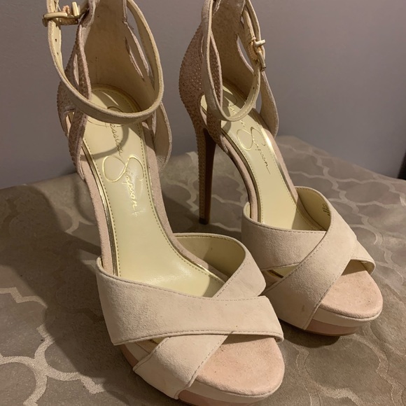 Pink platform pumps . Never worn - Picture 2 of 5